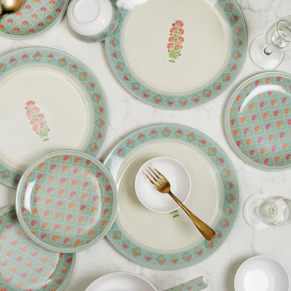 Printed Dinner Set in Green colour