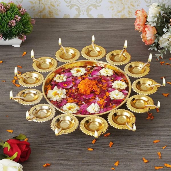 Floating Flowers and Tea Light Candles