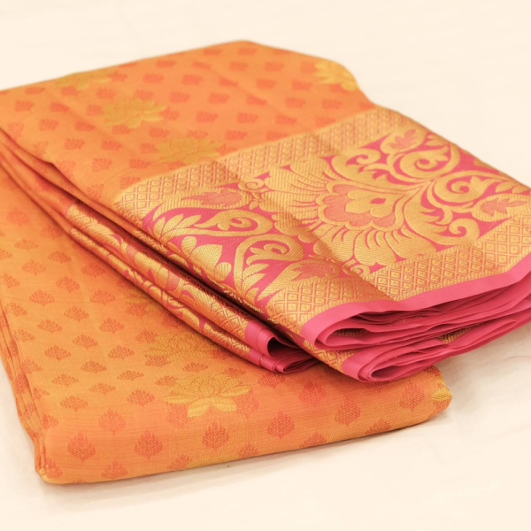 Unique orangish silk saree Contast Pink Border