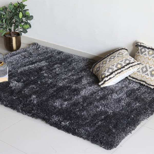 Grey Soft Shaggy Carpet (per sq feet)