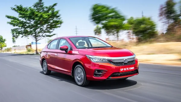 Honda City Hybrid eHEV - Image 3