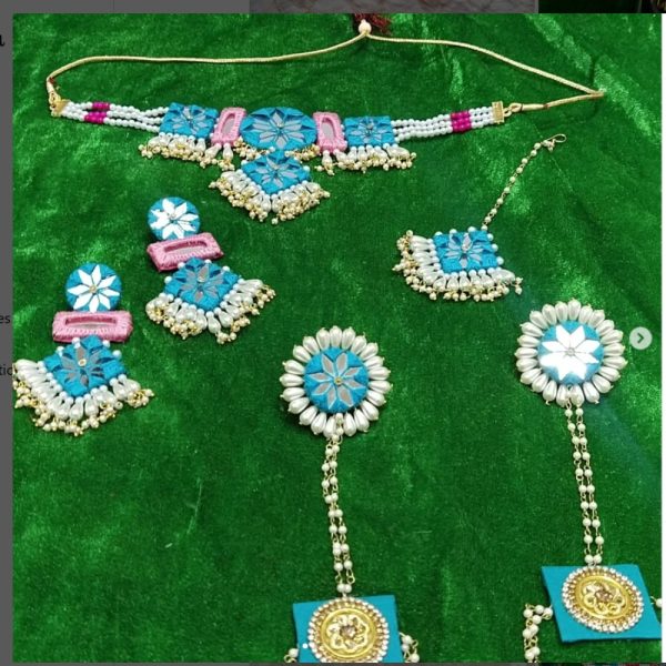 Pastel Pink and Blue Mirror Set
