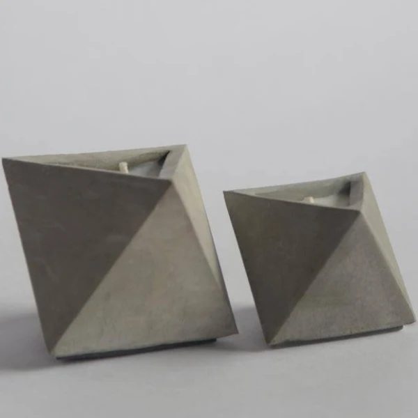 Scented Candle with Concrete Origami Triangle Candle