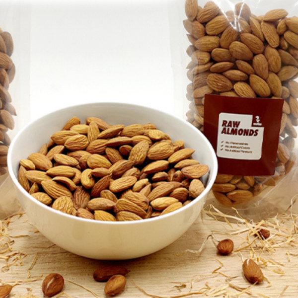 Almonds Per kg