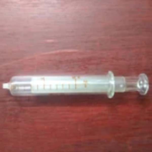 Glass syrings (box)